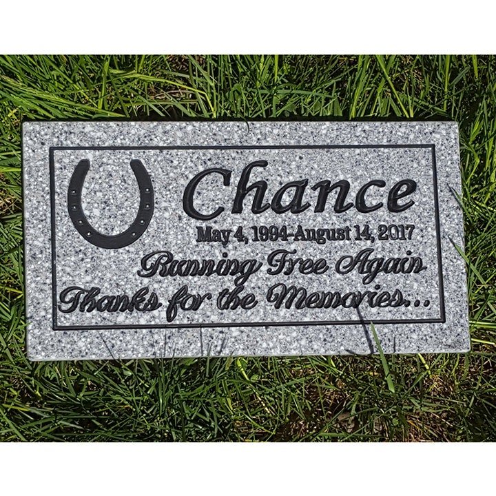 Horse Memorial Stone Dog Cat Pet Carved Engraved Plaque Weatherproof Corian Sign Granite Acryllic Grave Marker Prayer Garden Memorial Plaque
